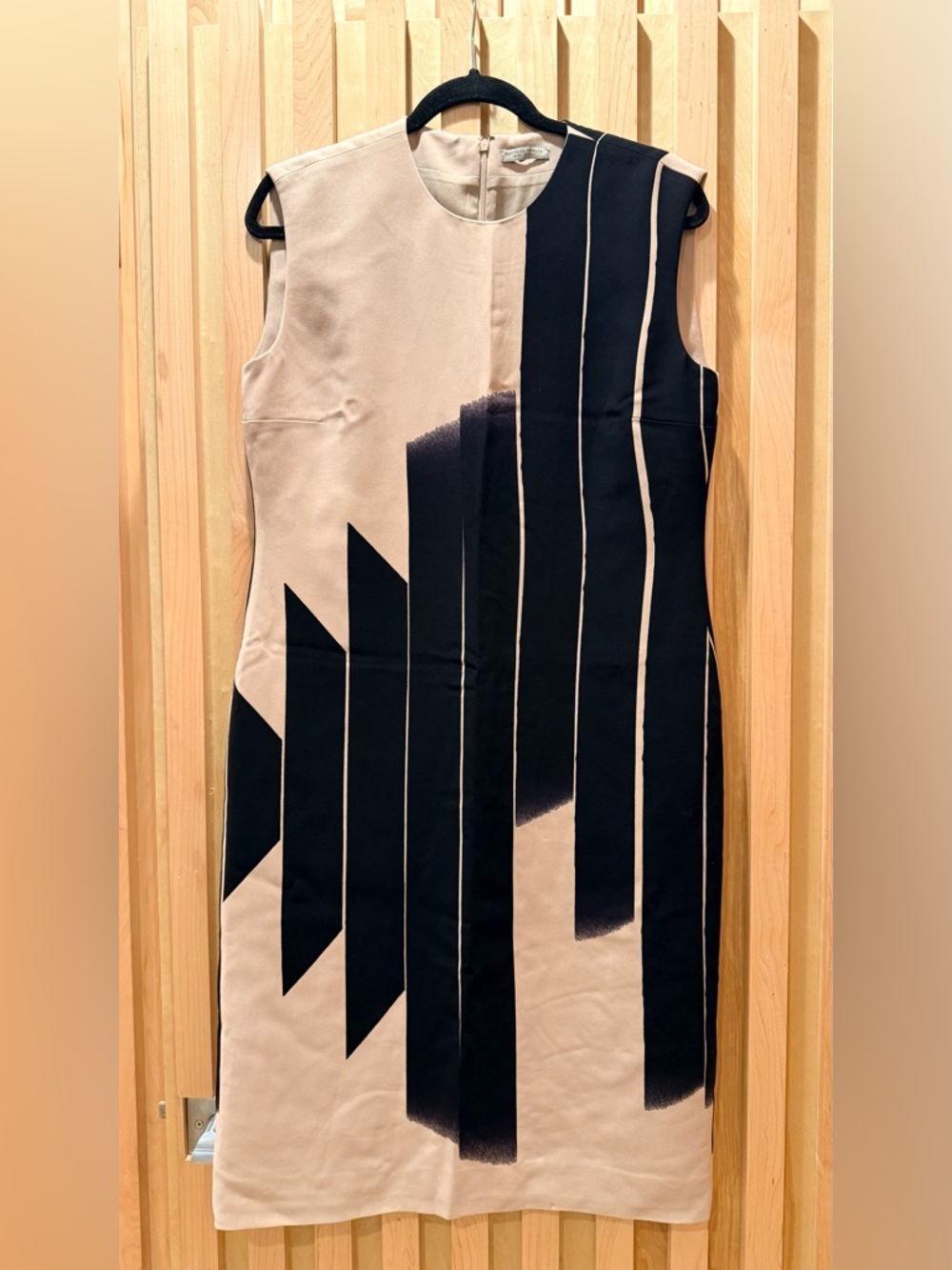 Bottega Veneta Silk Beige and Black Geometric Sleeveless Shift Dress
